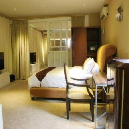 Magnolia Hotel Jakarta Luaran gambar